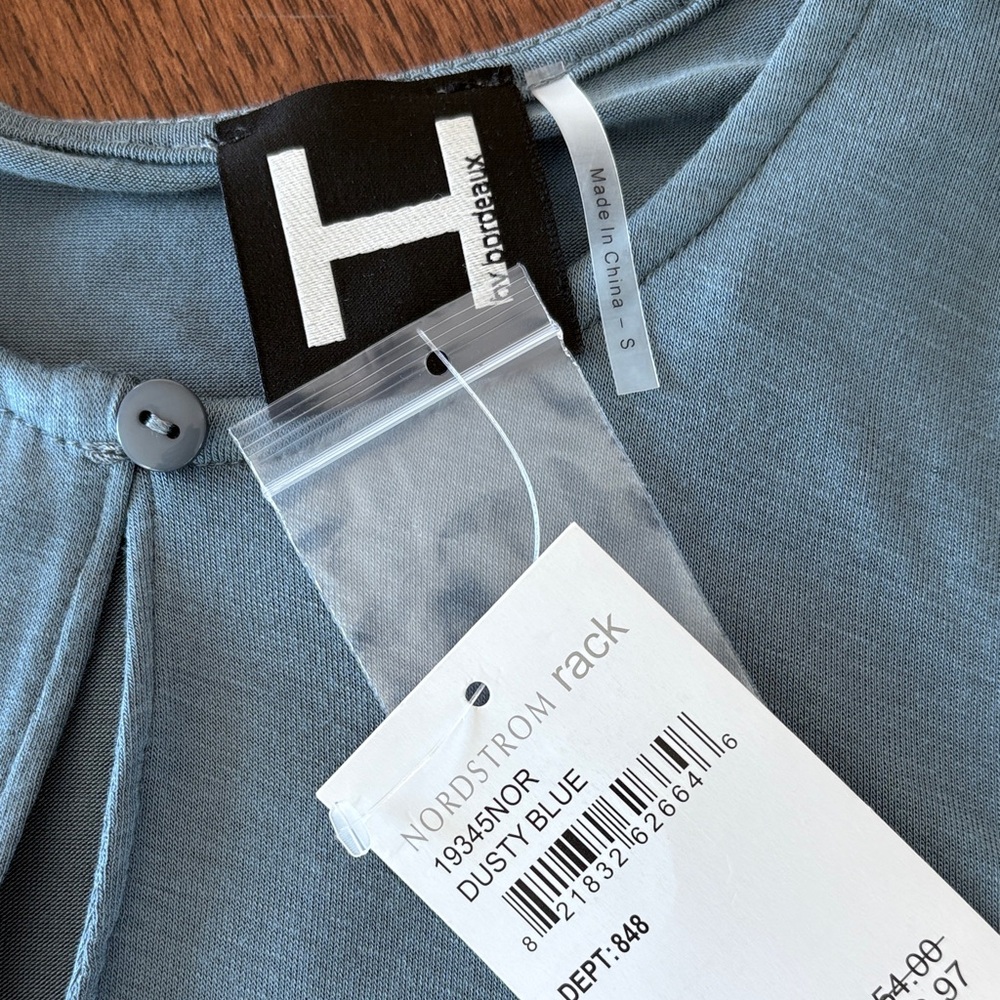 Bordeaux Dusty Blue Buttoned Top - Picture 2 of 4